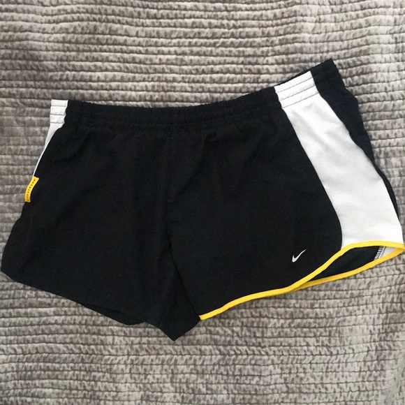 Nike Running Shorts - Picture 1 of 5